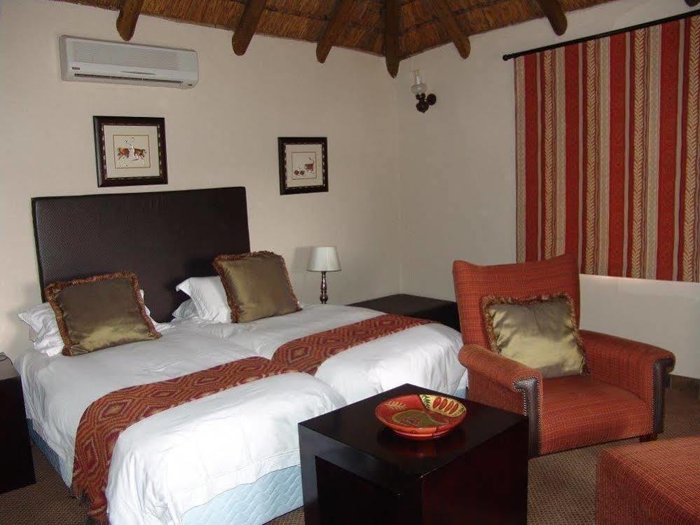 Bona Bona Game Lodge Wolmaransstad ภายนอก รูปภาพ